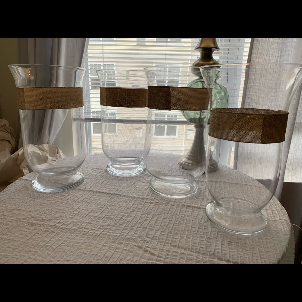 Clear large vases used once